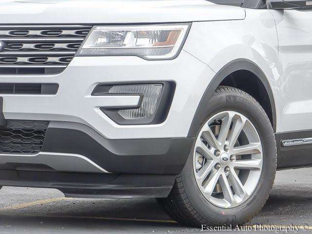 2017 Ford Explorer XLT 4dr SUV